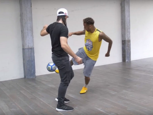 ネイマールはフリースタイルサッカーができるのか?(ft. Séan Garnier)