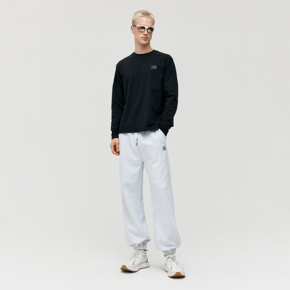 M'S AIR DRY LONGSLEEVE TEE - BLACK