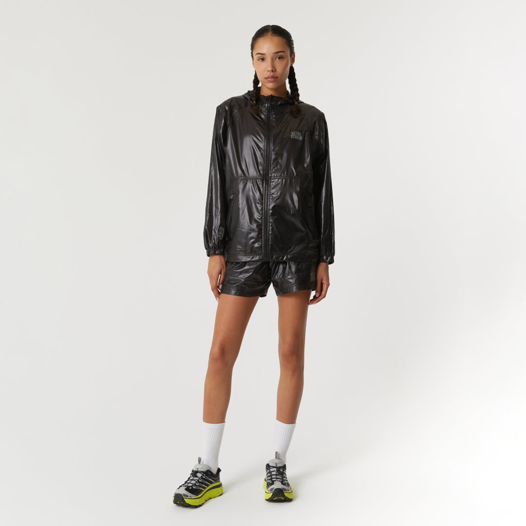 ゴールスタジオ グロッシー フーデッド ライトウェイト ジャケット ブラック