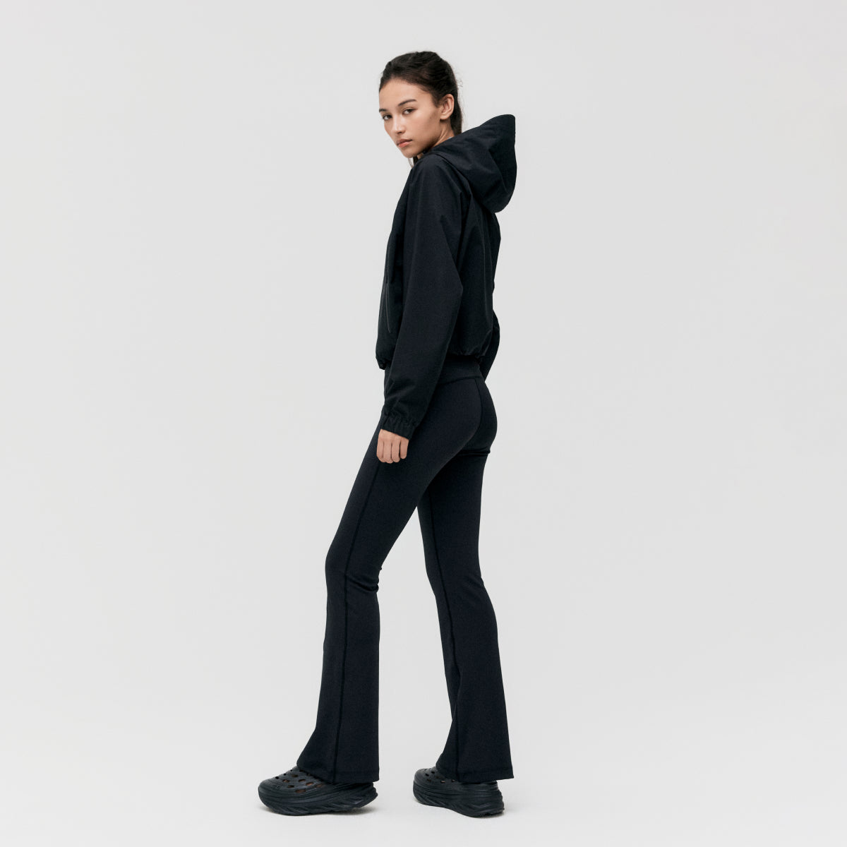 W'S 3LAYER CROPPED ACTIVE JACKET - BLACK