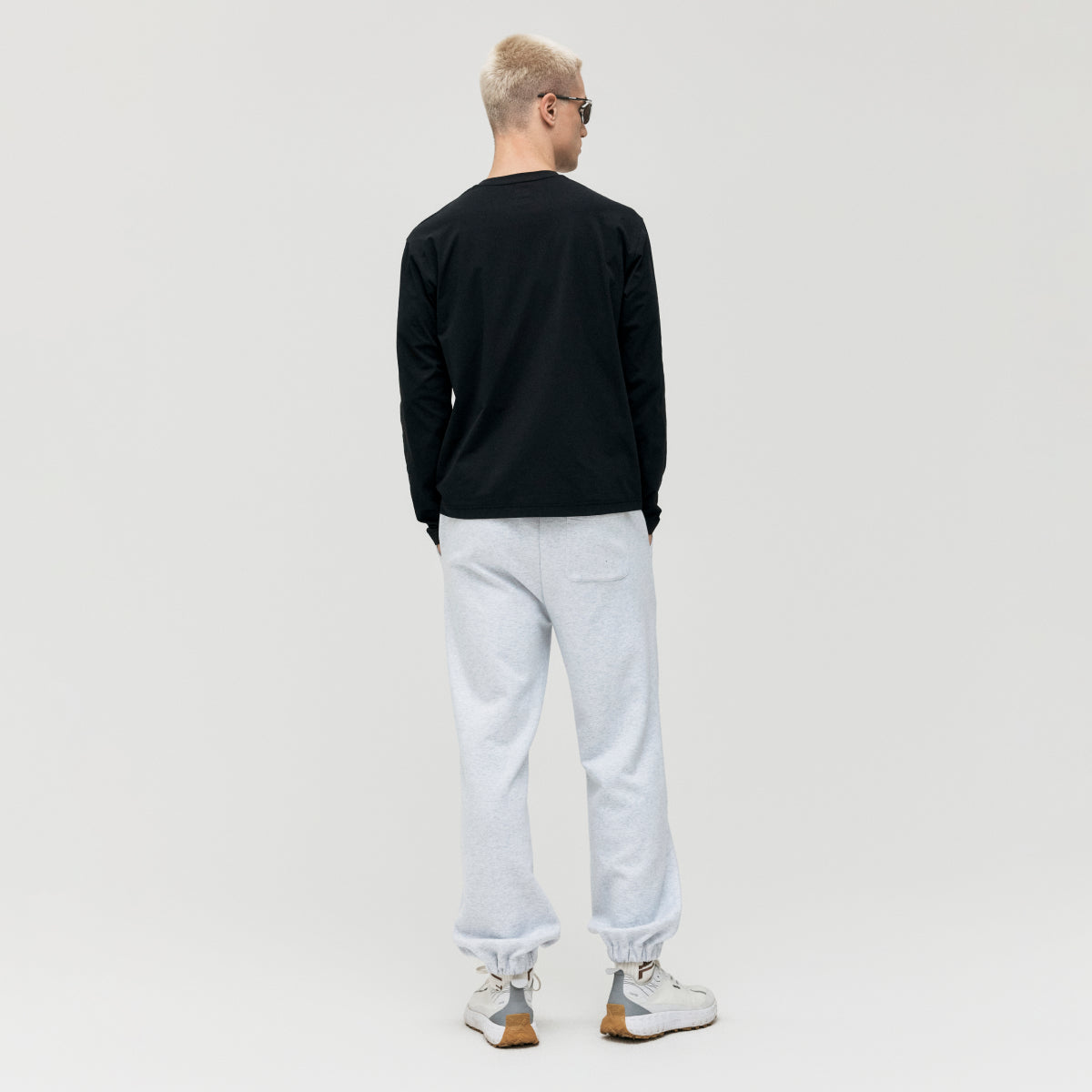 M'S AIR DRY LONGSLEEVE TEE - BLACK