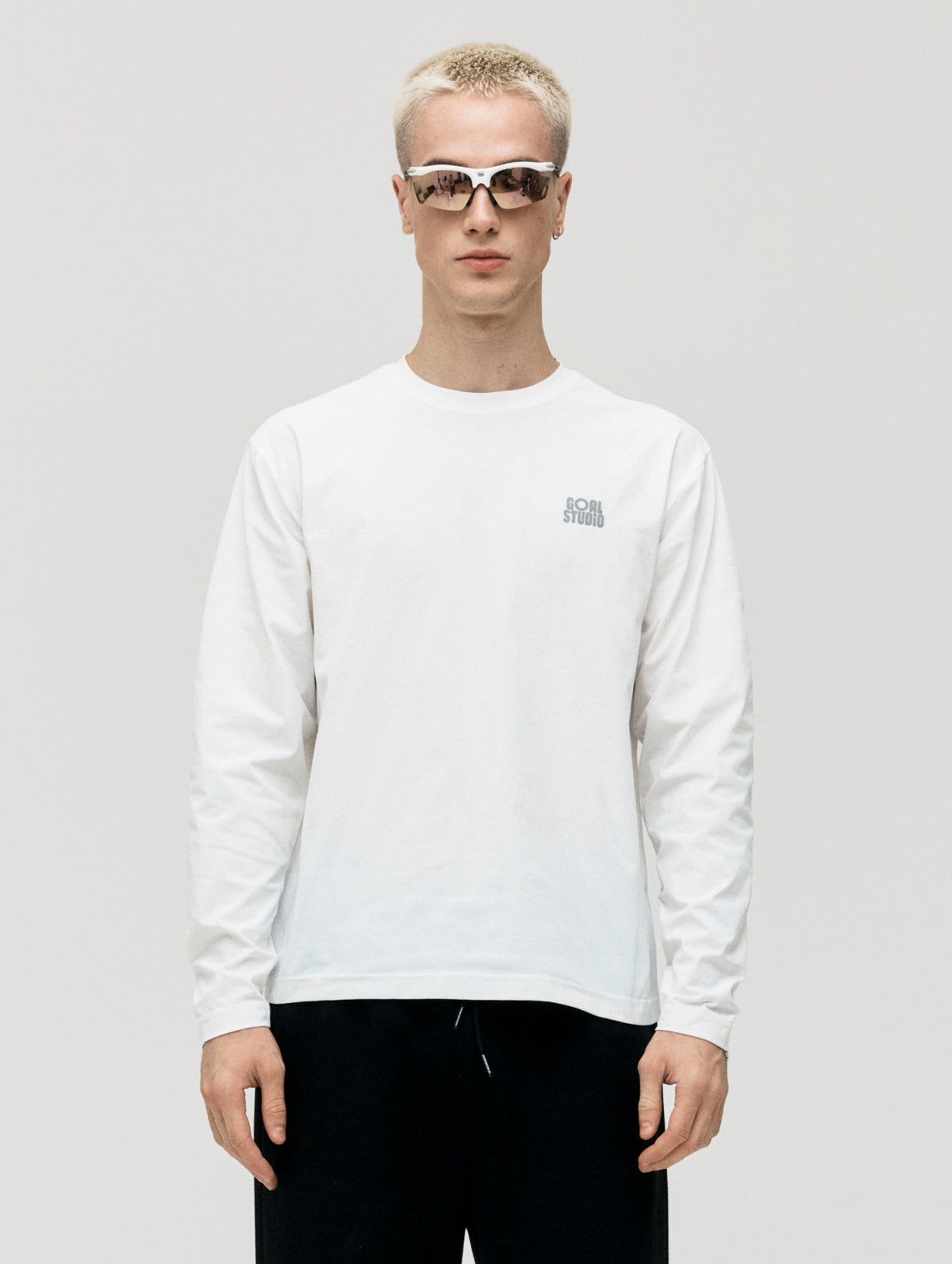 M'S AIR DRY LONGSLEEVE TEE - OFF WHITE