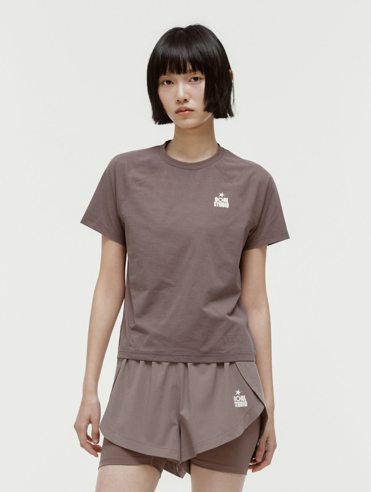 W'S ESSENTIAL AIRDRY TEE - BROWN