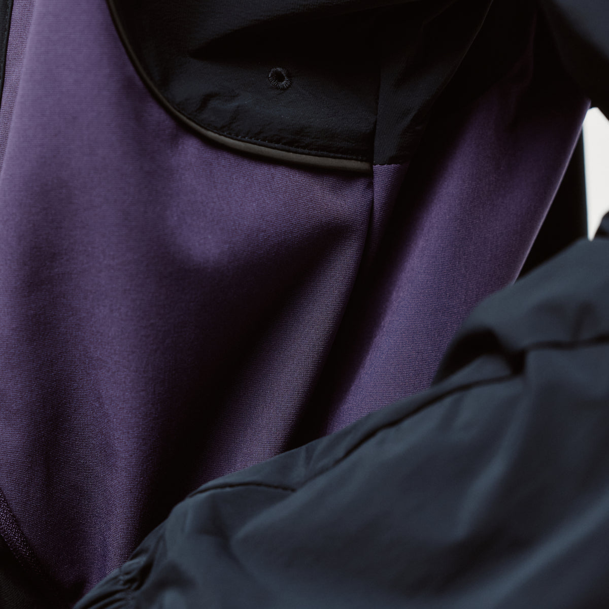 M'S COLOR-BLOCK JACKET - NAVY