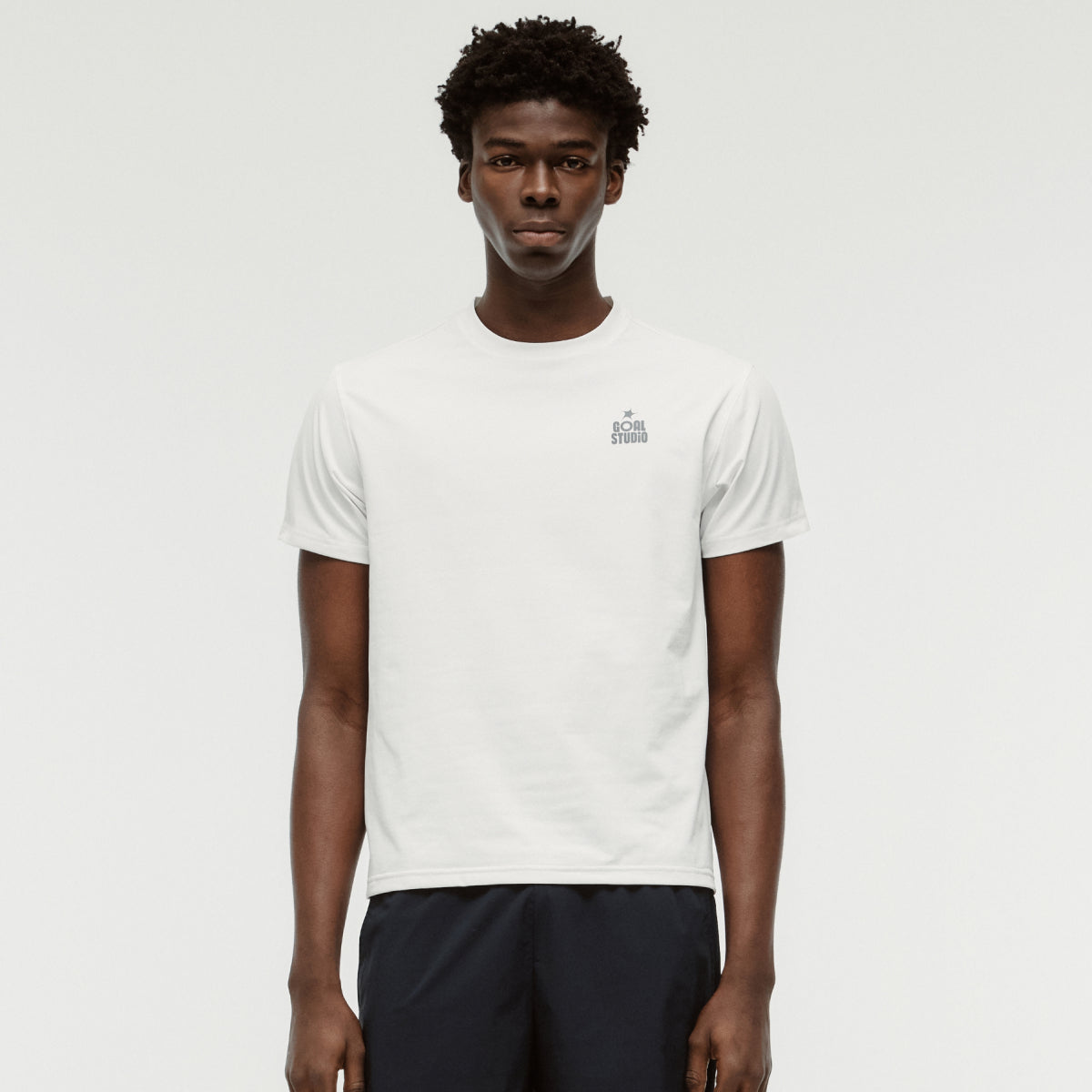 M'S ESSENTIAL AIRDRY TEE - OFF WHITE