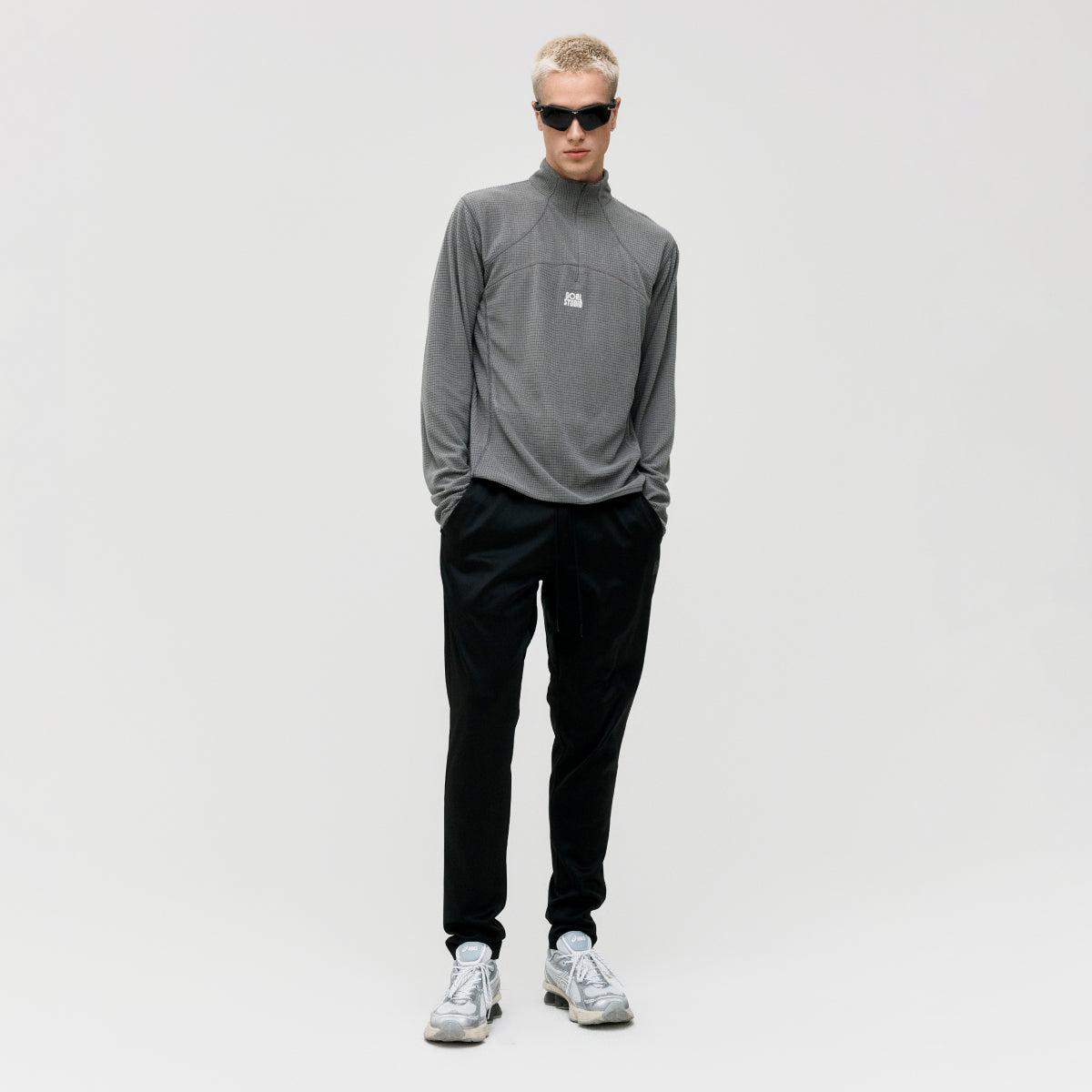 M'S GRID FLEECE QUARTER ZIP-UP TEE - GREY