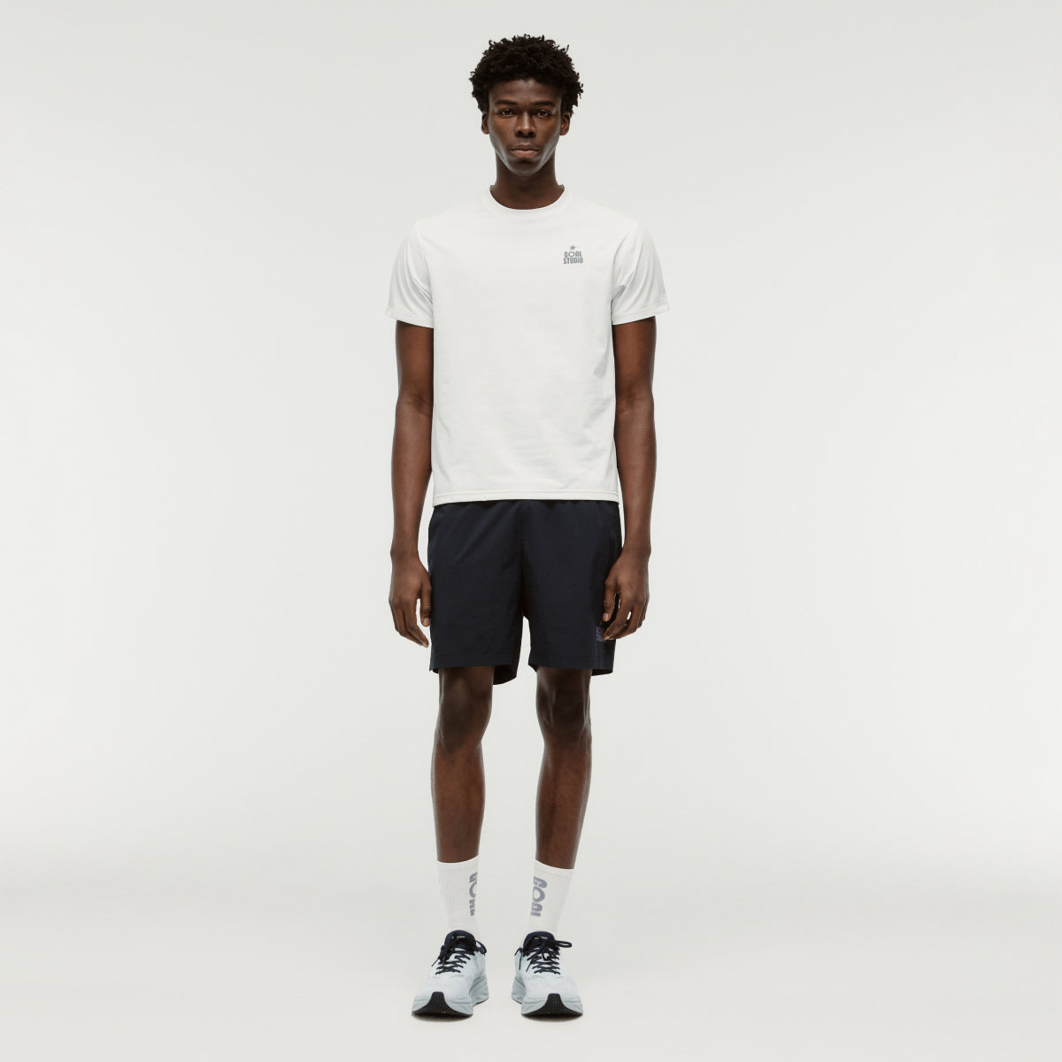 M'S ESSENTIAL AIRDRY TEE - OFF WHITE