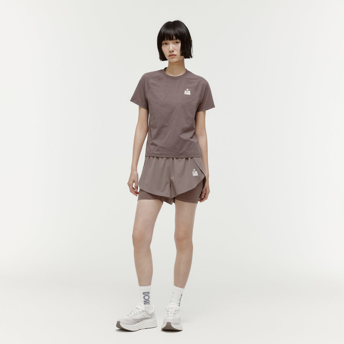 W'S ESSENTIAL AIRDRY TEE - BROWN