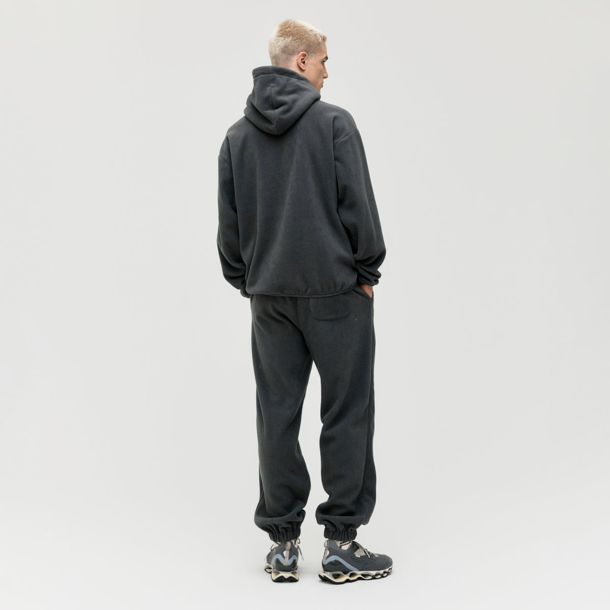 ESSENTIAL MICROFLEECE HOODIE - CHARCOAL