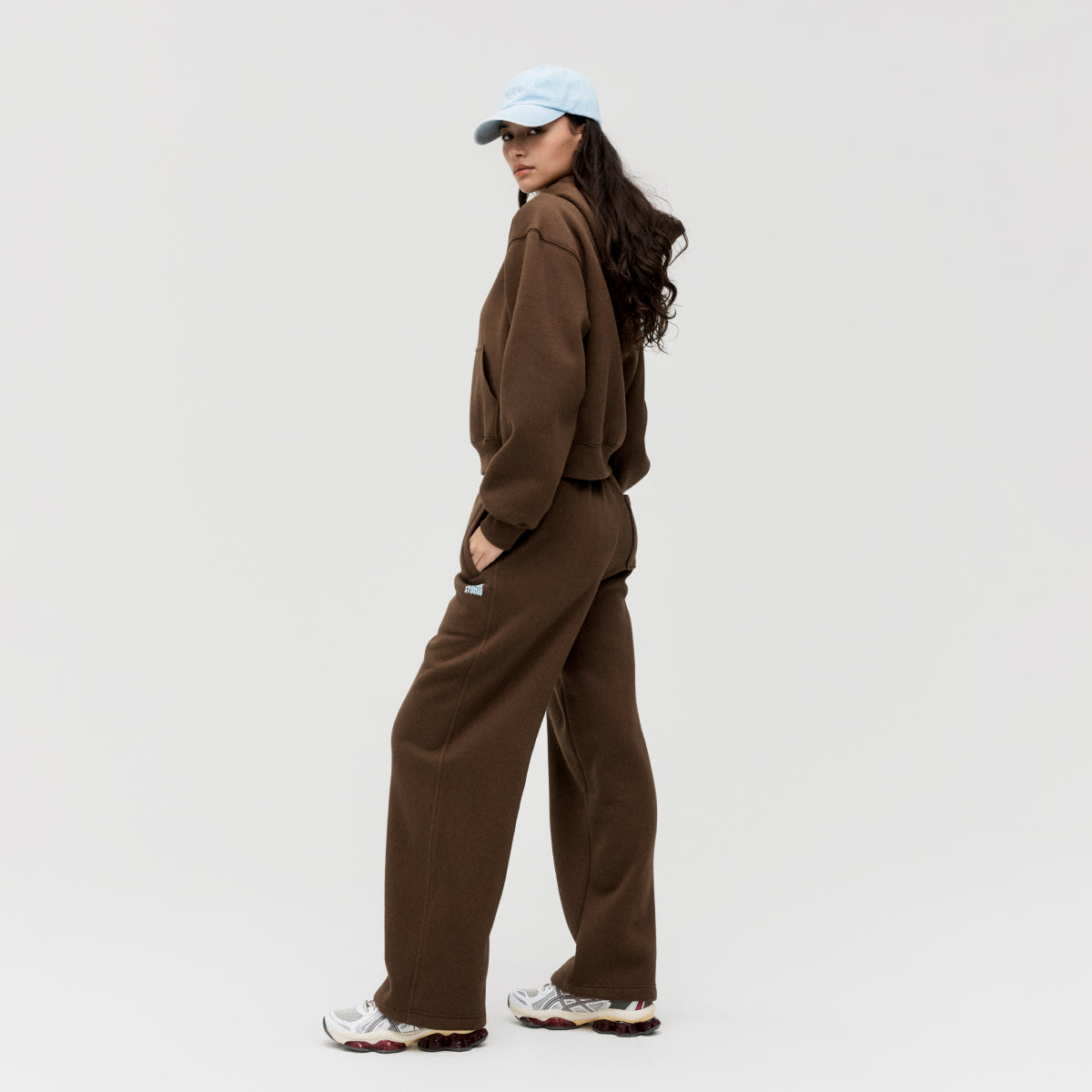 W'S ESSENTIAL BRUSHED HOODIE - DARK BROWN