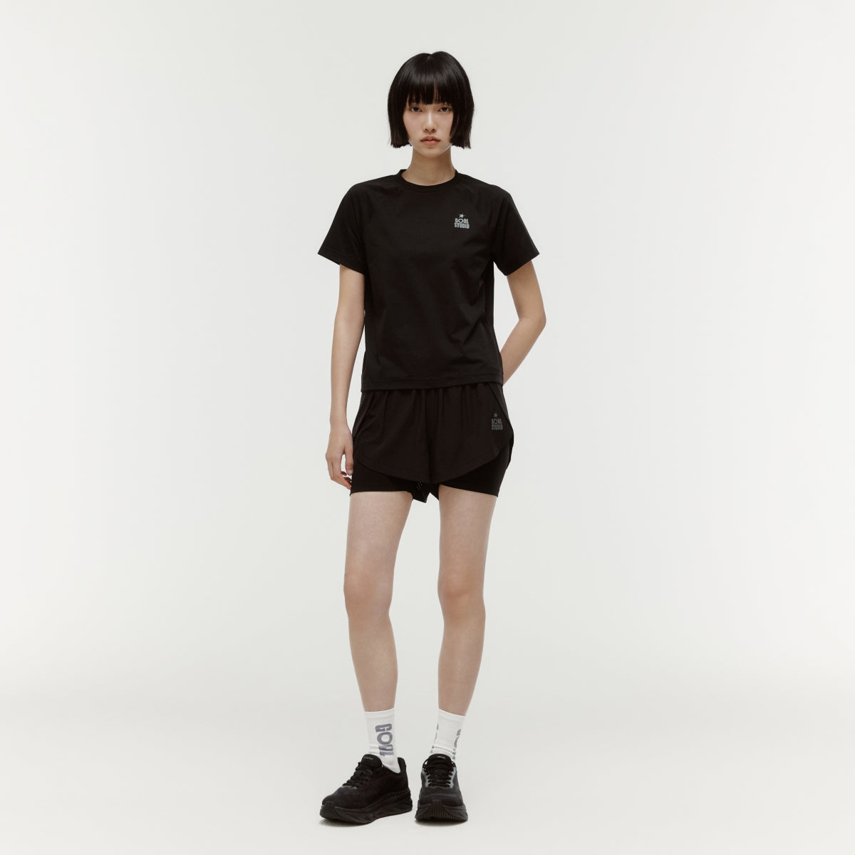 W'S ESSENTIAL AIRDRY TEE - BLACK