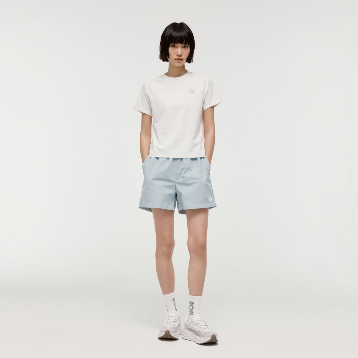 W'S ESSENTIAL AIRDRY TEE - OFF WHITE