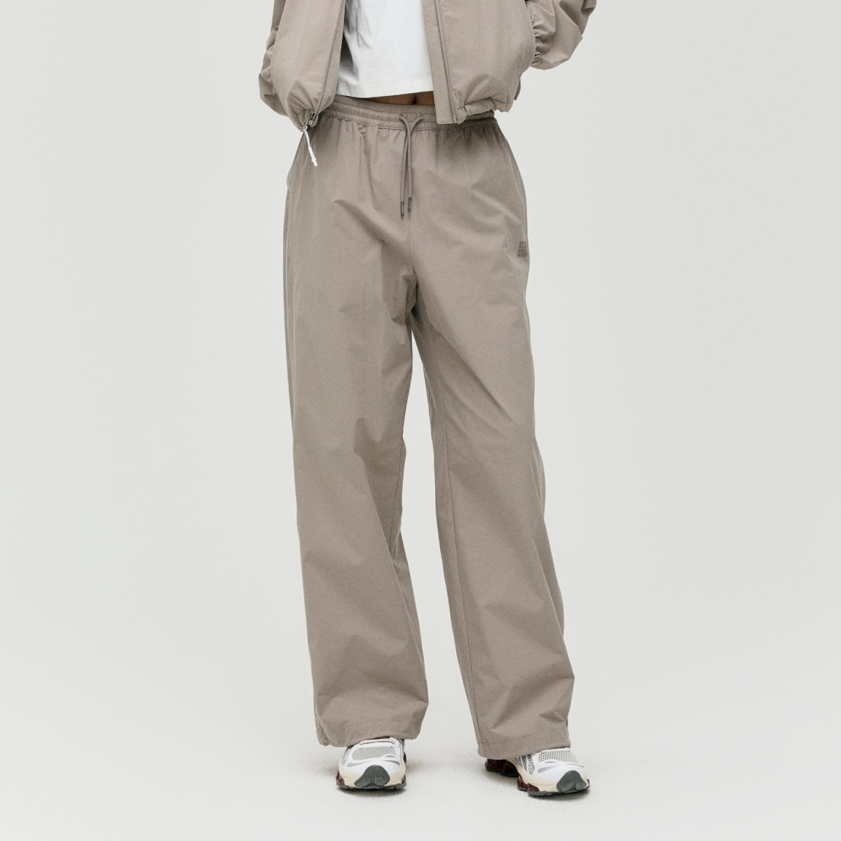 W'S STRETCH TRACK PANTS - DARK BEIGE