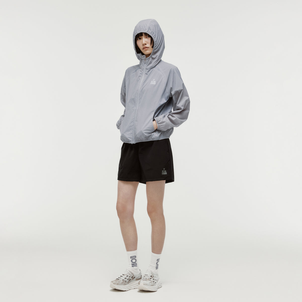 W'S ESSENTIAL SUPER LIGHT JACKET - LIGHT GREY