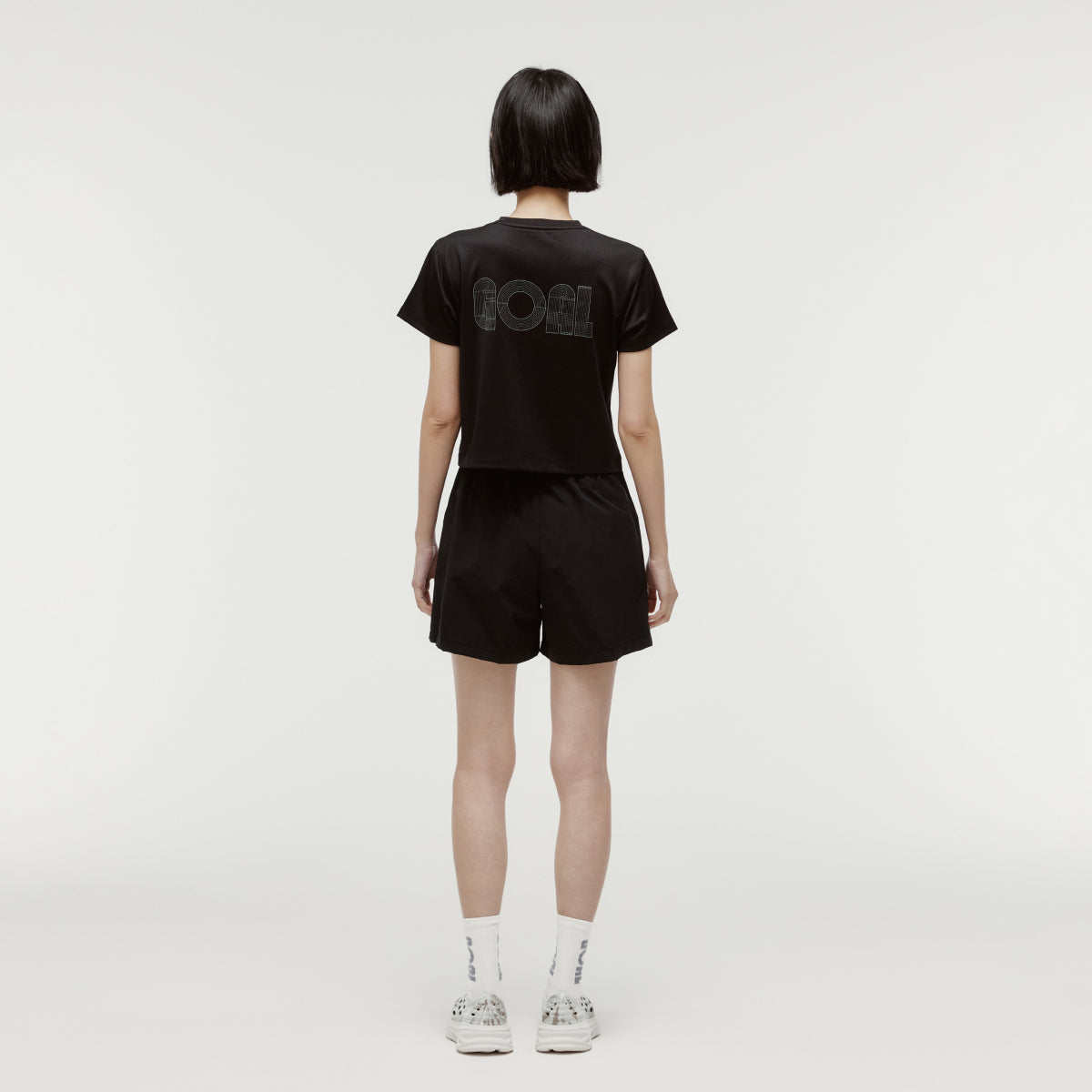 W'S ESSENTIAL STRETCH SHORTS - BLACK