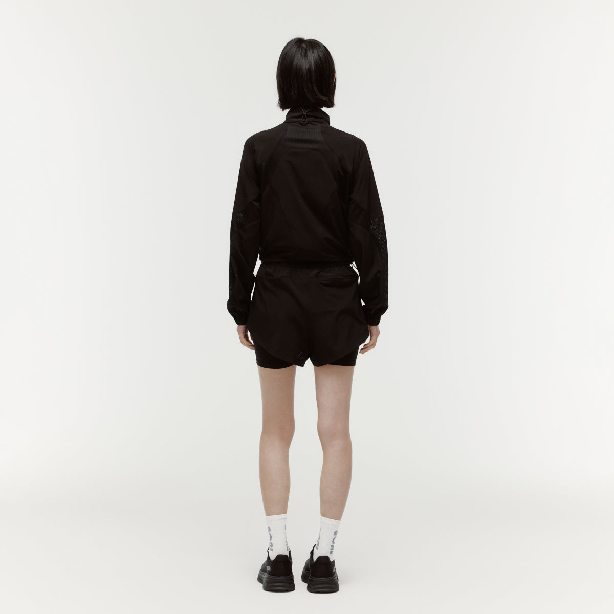 W'S PUNCHING LIGHT JACKET - BLACK