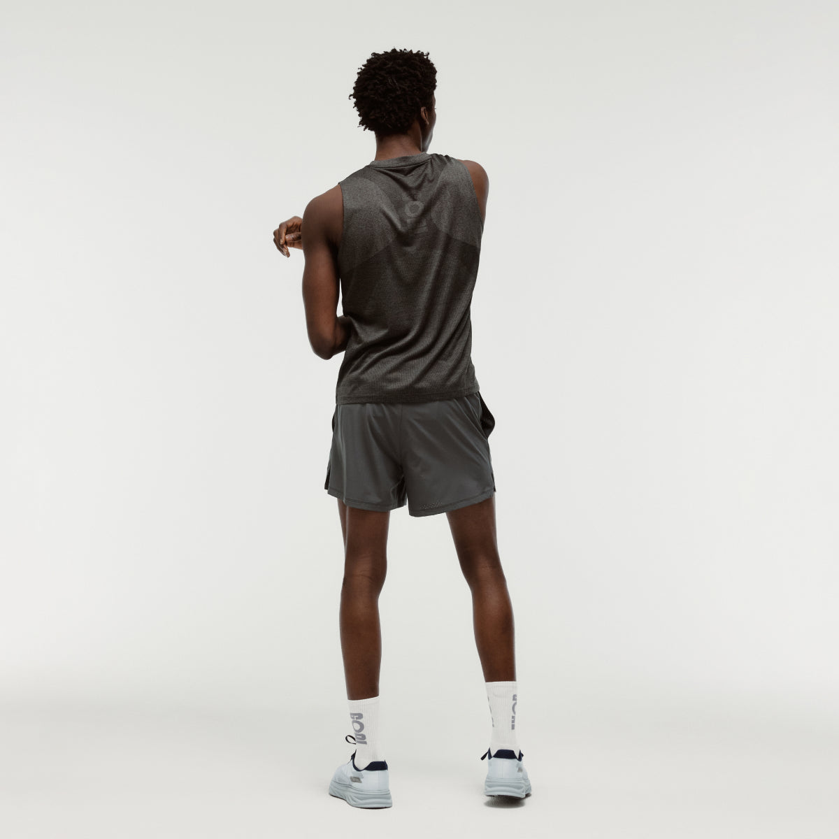 M'S 5" RUNNING SHORTS - CHARCOAL