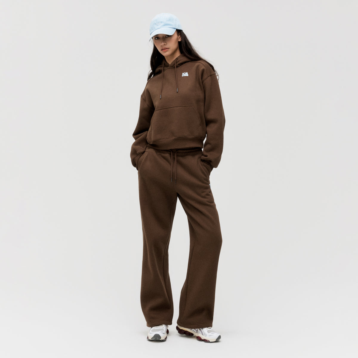 W'S ESSENTIAL BRUSHED PANTS - DARK BROWN