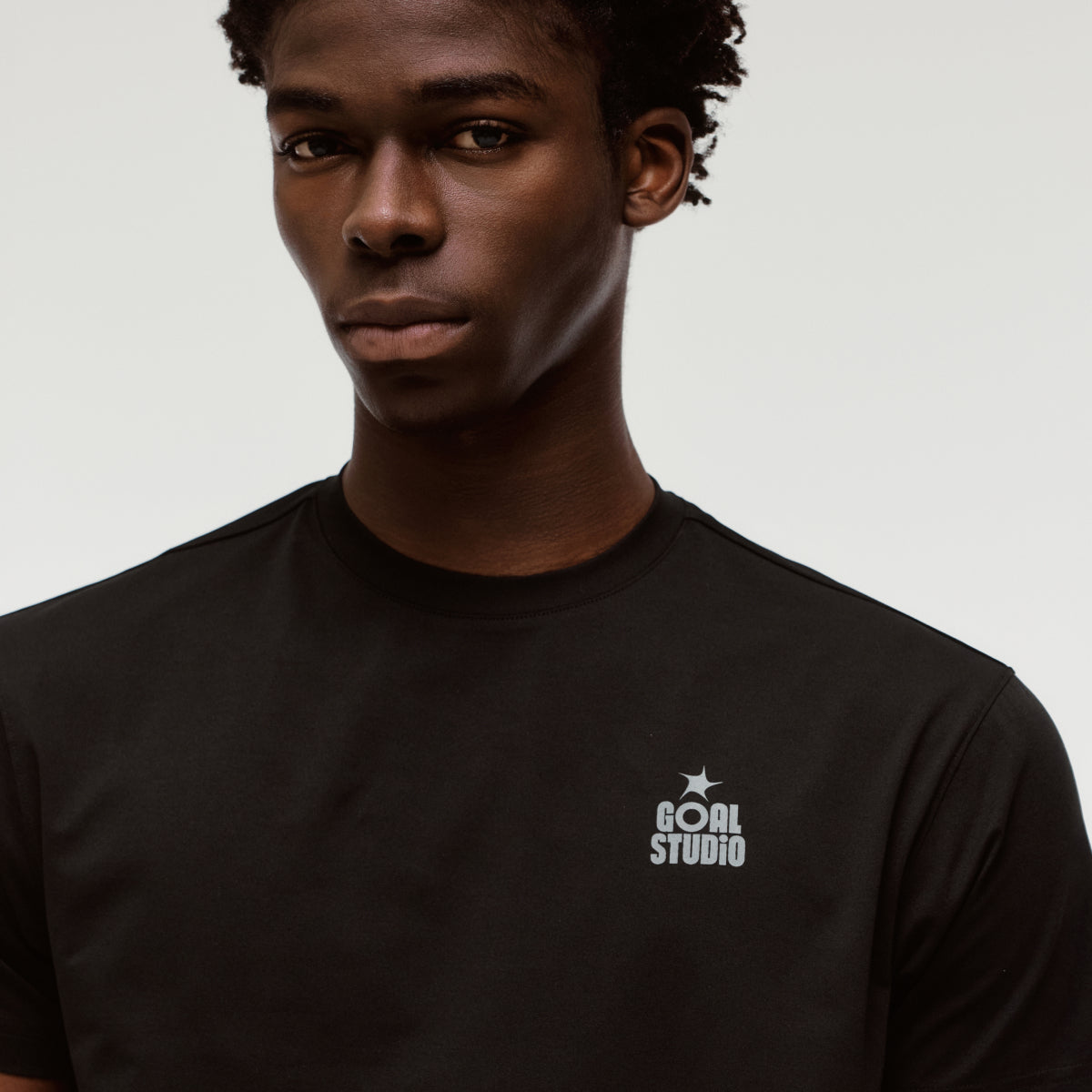 M'S ESSENTIAL AIRDRY TEE - BLACK