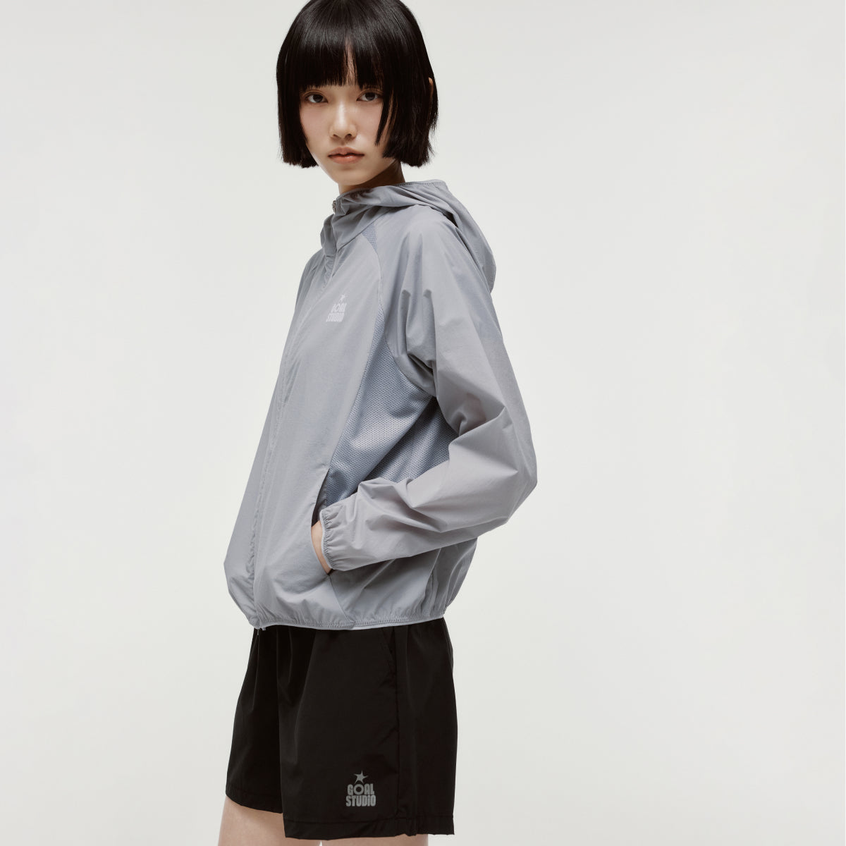 W'S ESSENTIAL SUPER LIGHT JACKET - LIGHT GREY