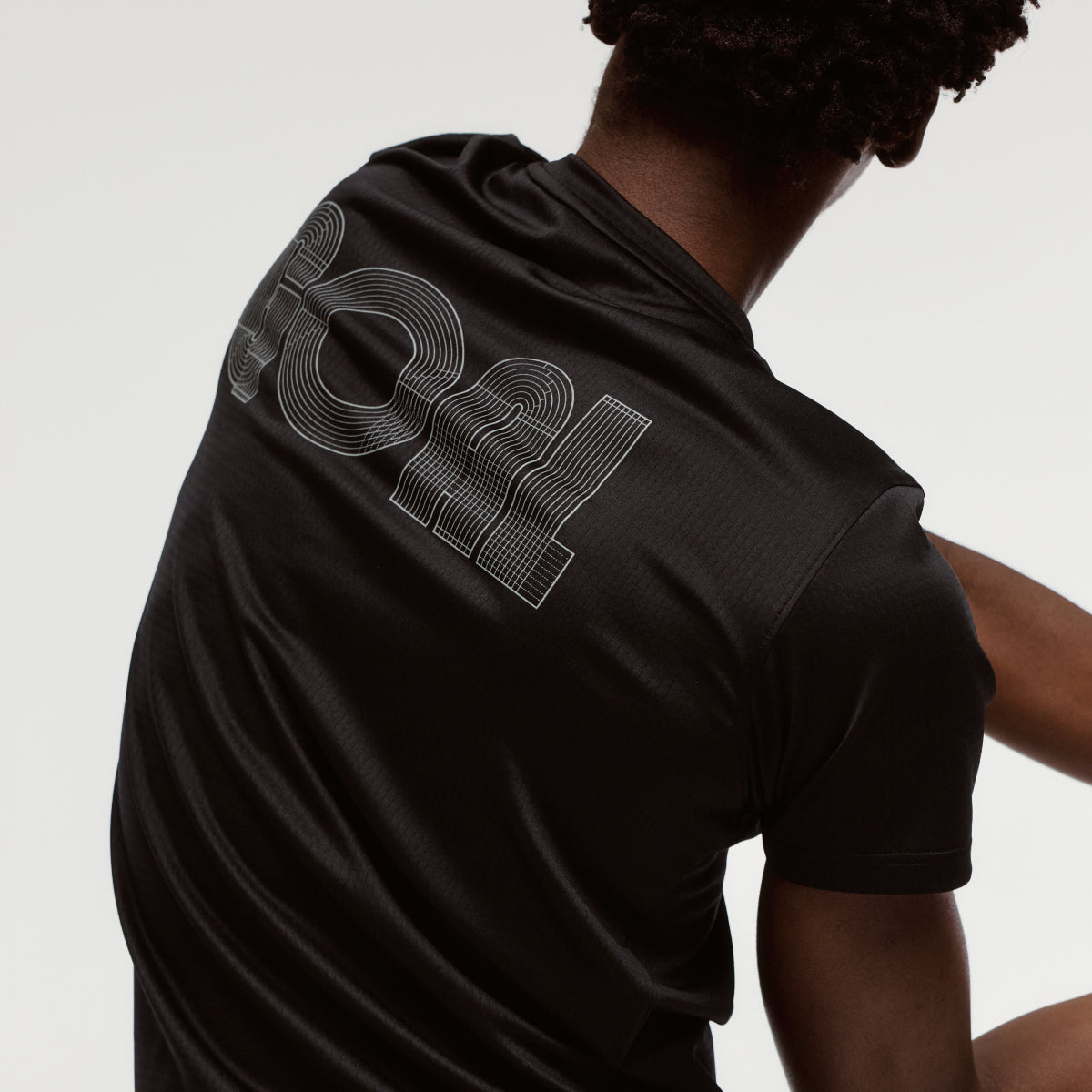 ACTIVE TRACK GOAL LOGO TEE - BLACK