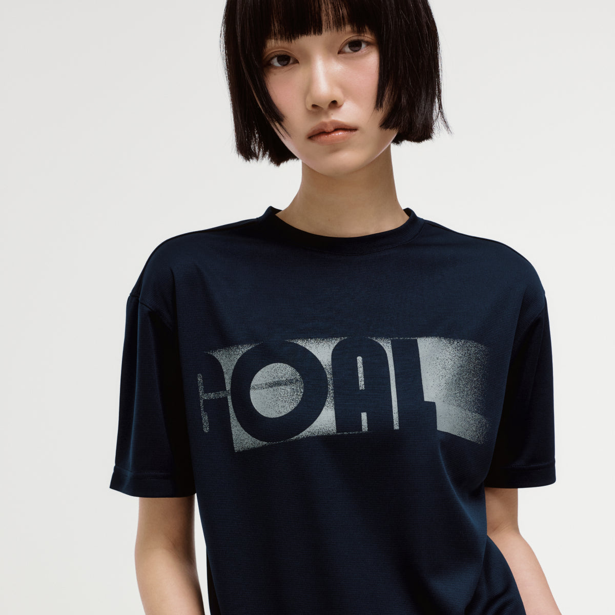 ACTIVE FRONT GOAL LOGO TEE - NAVY