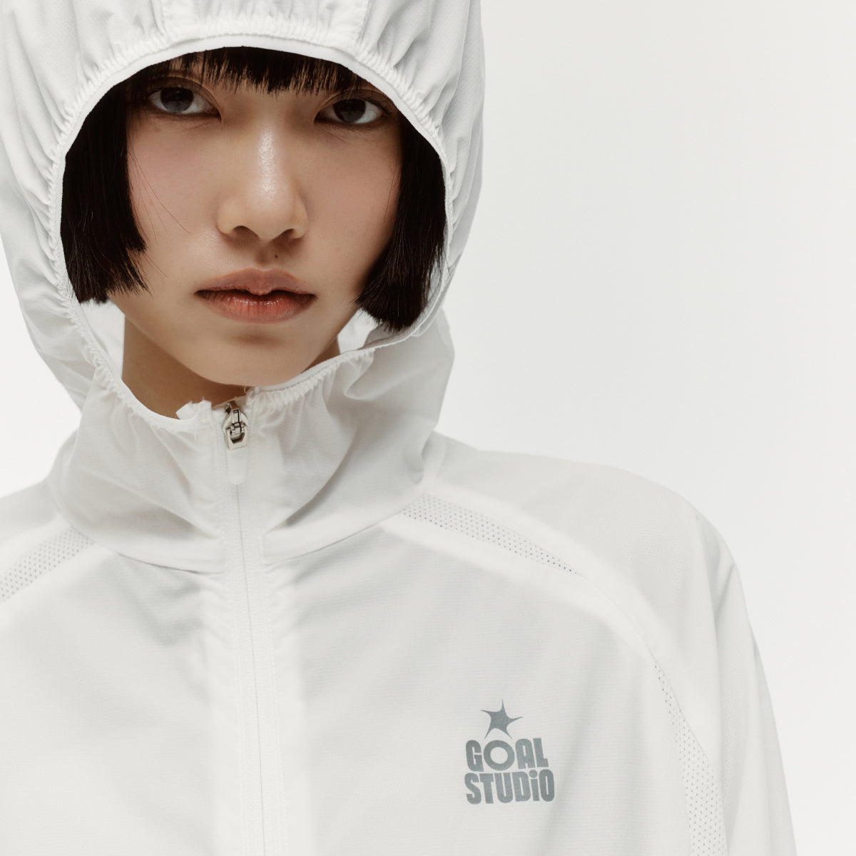 W'S ESSENTIAL SUPER LIGHT JACKET - OFF WHITE