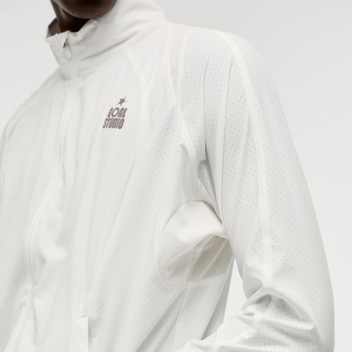 M'S PUNCHING LIGHT JACKET - OFF WHITE