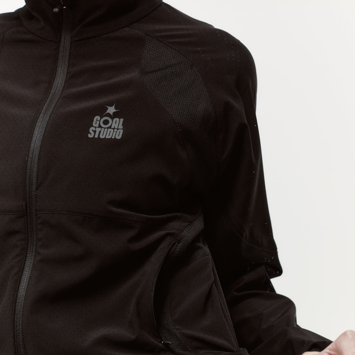 W'S PUNCHING LIGHT JACKET - BLACK