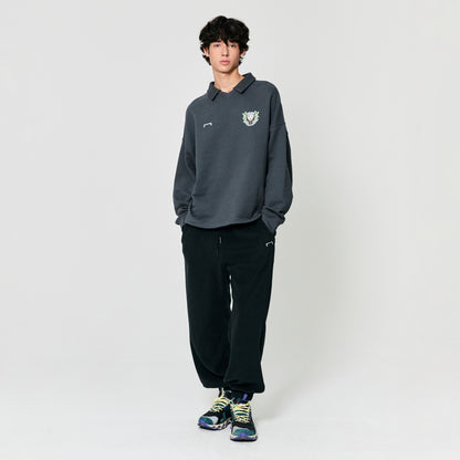 ゴールスタジオ エンブレム オーバー フィット コーラード スウェット チャコール