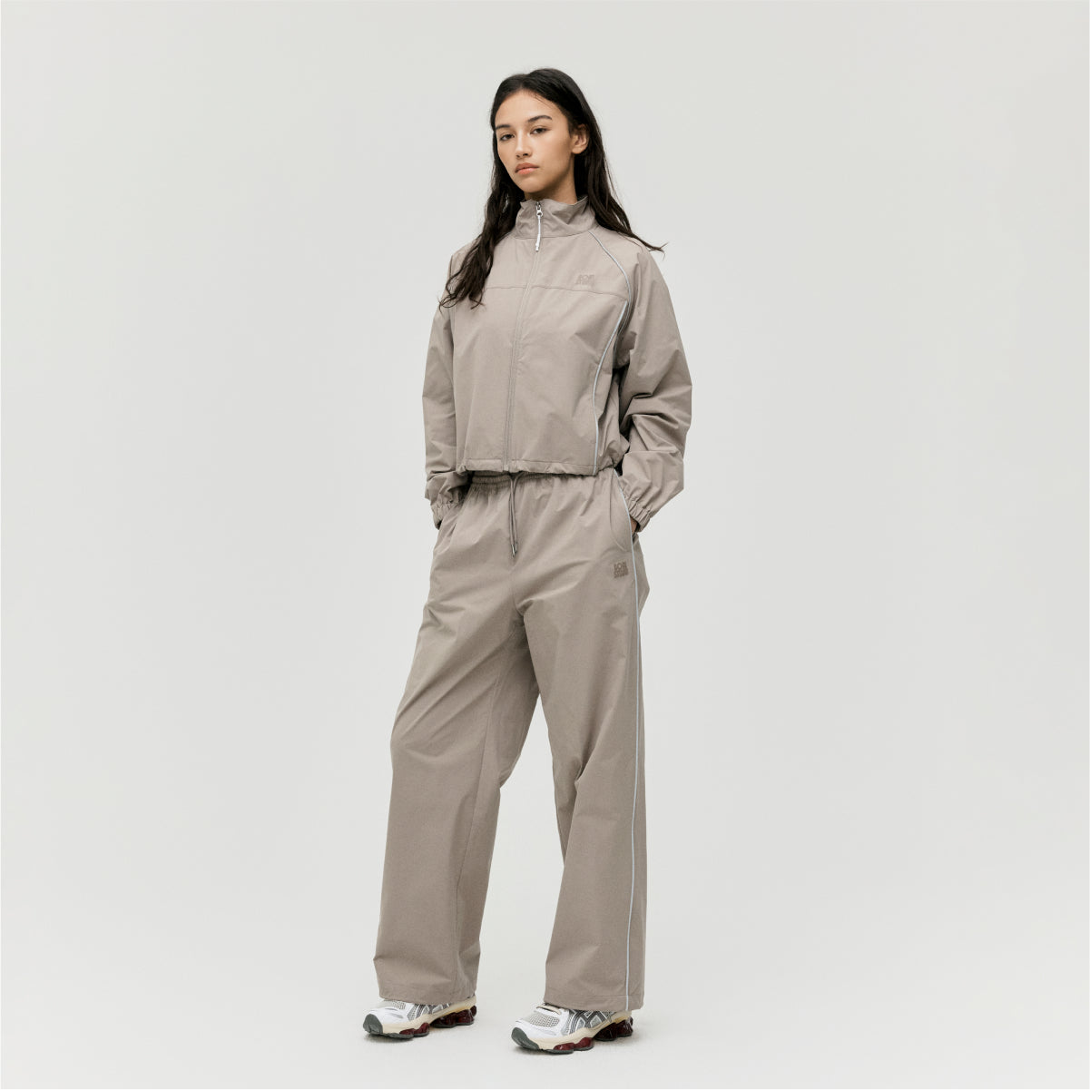 W'S STRETCH TRACK JACKET - DARK BEIGE