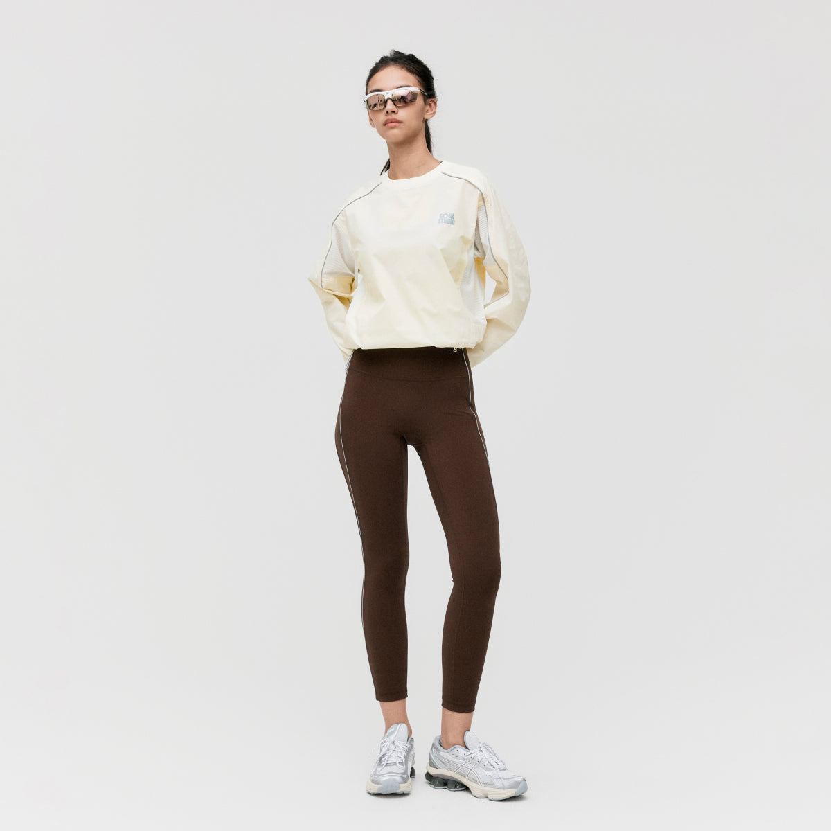ESSENTIAL STRETCH WIND PULLOVER - CREAM