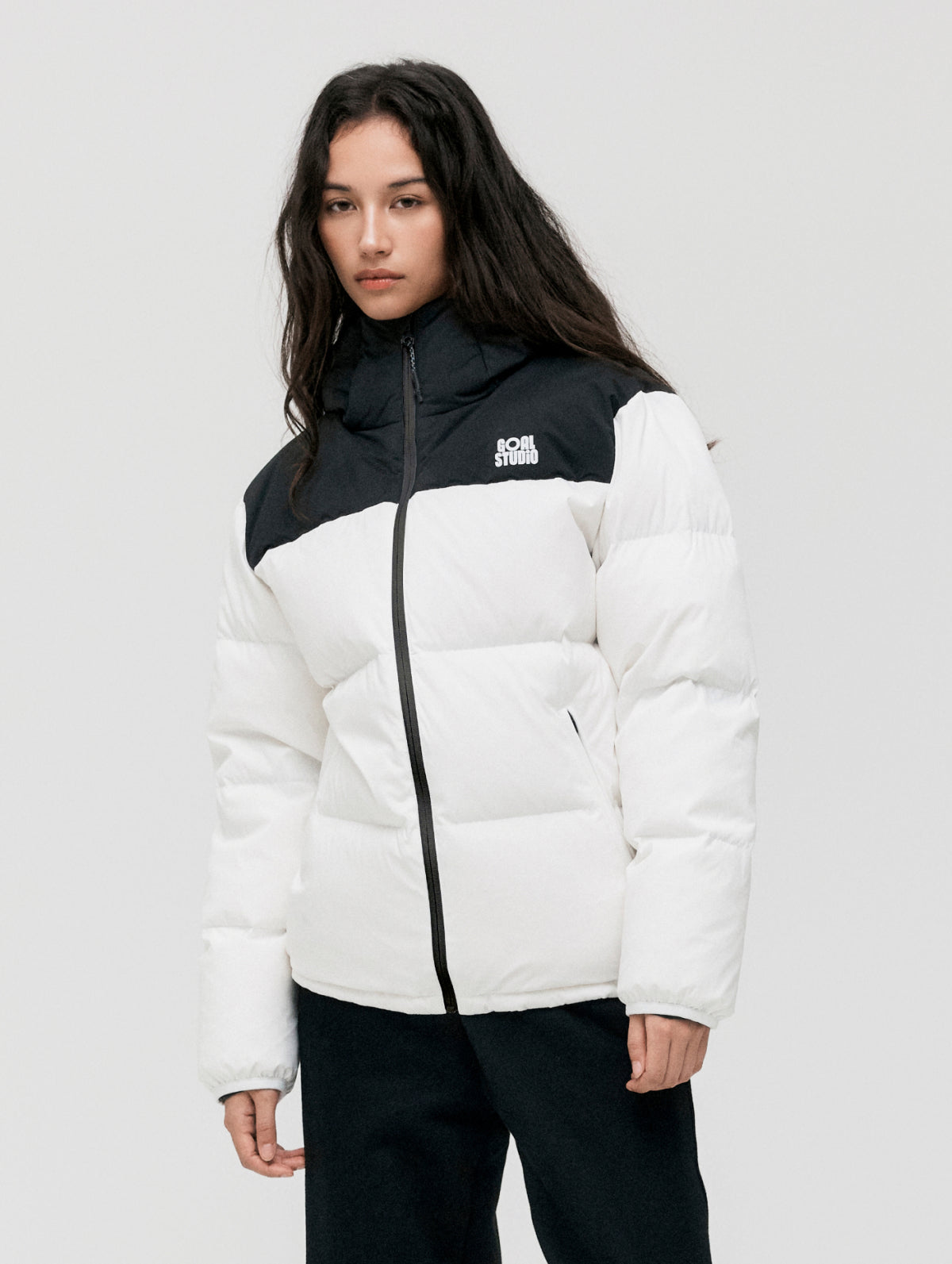 ESSENTIAL HOODED PUFFER DOWN JACKET - OFF WHITE
