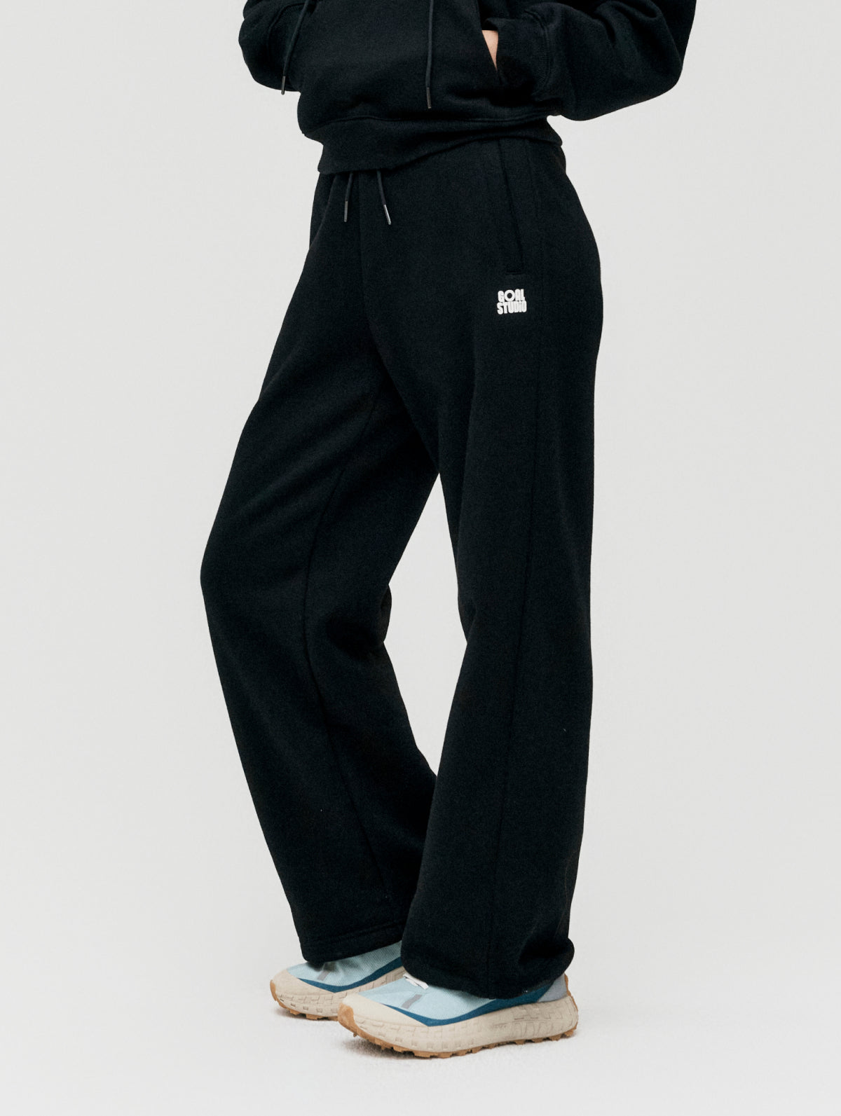 W'S ESSENTIAL BRUSHED PANTS - BLACK