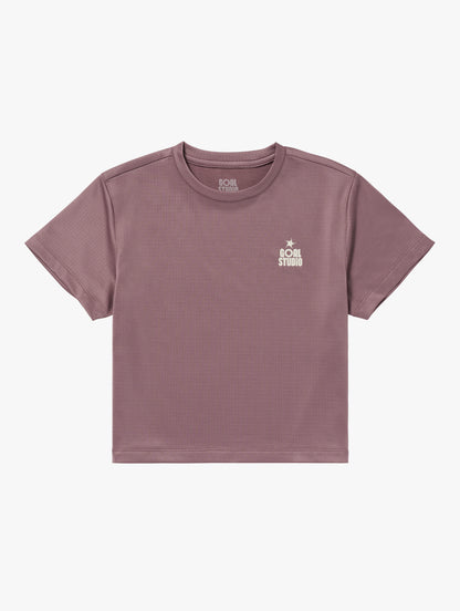W'S TRACK GOAL LOGO CROP TEE - BRICK