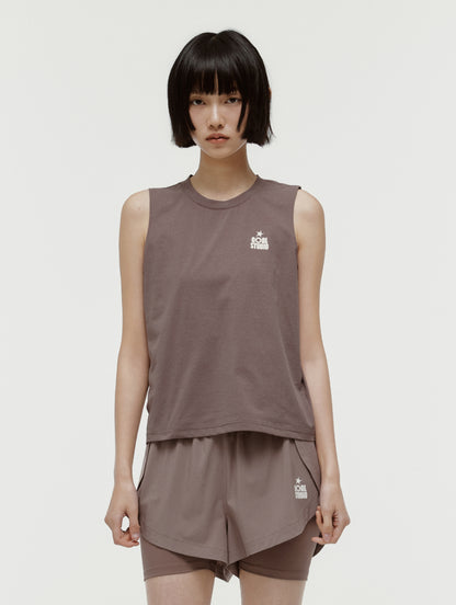 W'S ESSENTIAL AIRDRY SLEEVELESS - BROWN
