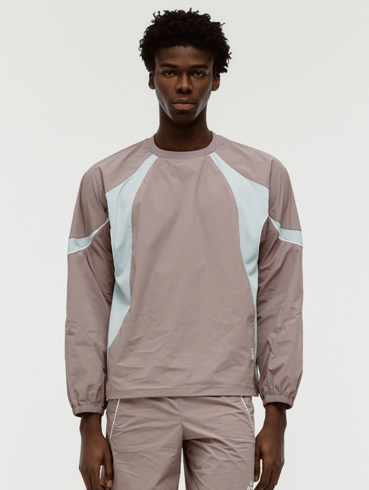 COLOR-BLOCK WOVEN PULLOVER - BROWN
