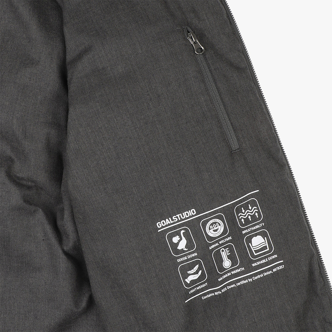 ゴールスタジオ サークルエンボス ウールライク RDS ダウン ジャケット ダーク グレイ
